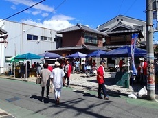 軽トラ市風景