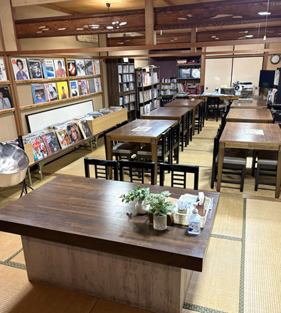 レコードカフェ龍王の店内写真